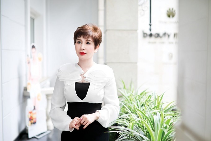 Doanh nhân Thanh Hằng giữ da đẹp ở tuổi 50 - Ngoisao.net
