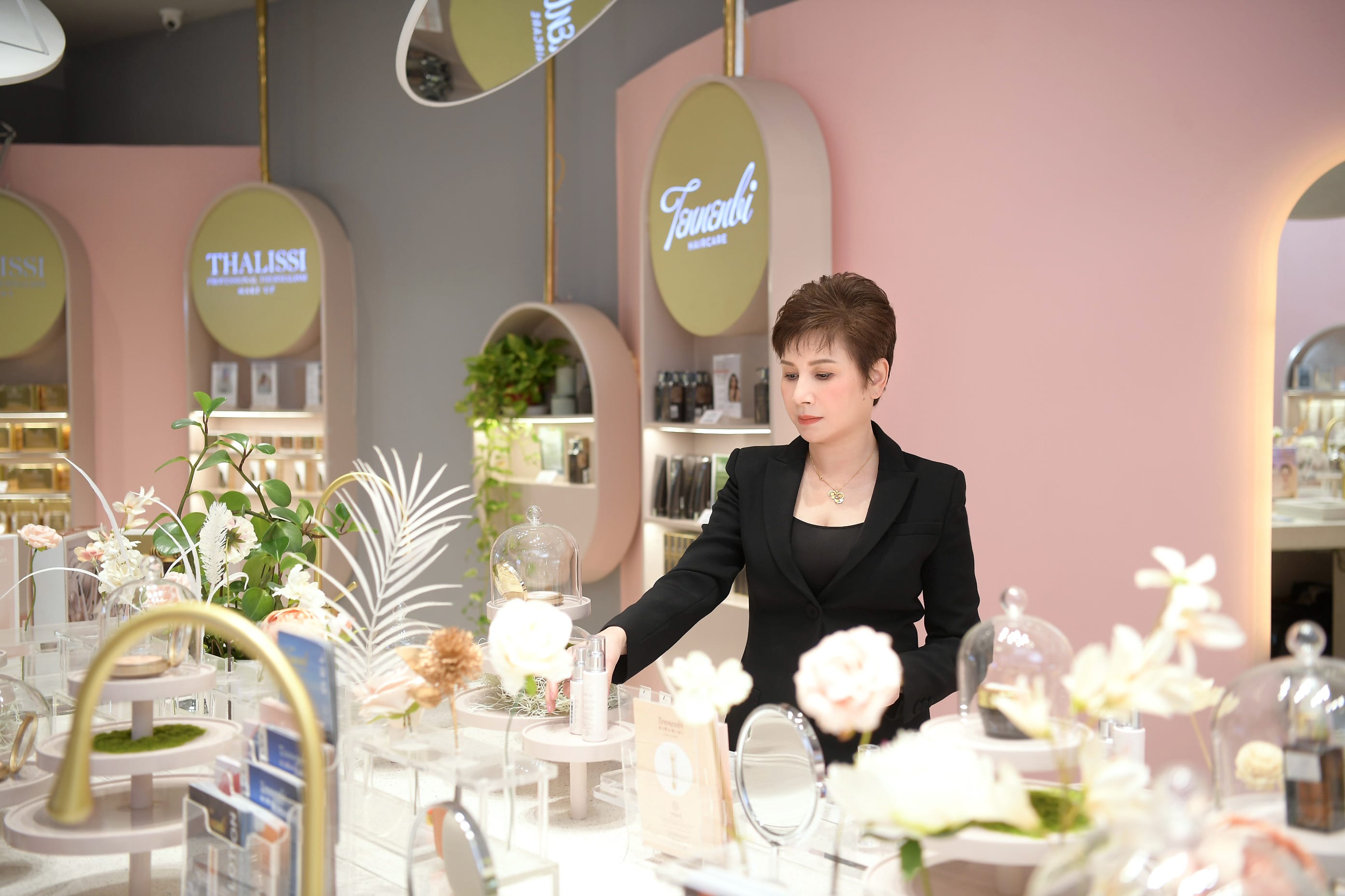 Chọn ngành làm đẹp vì tình yêu