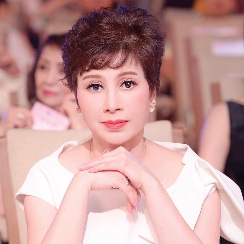 “Chúng tôi từng gặp khó khăn, khi 90% đội ngũ bác sĩ đến từ nước ngoài”. Bà Đặng Thanh Hằng - CEO Beauty Medi